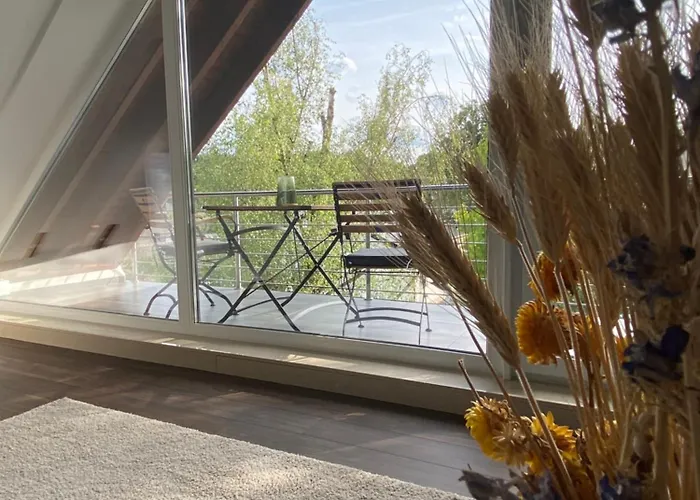 Modernes Mit 2 Balkonen, Terrasse Und Garten ! Lejlighed *